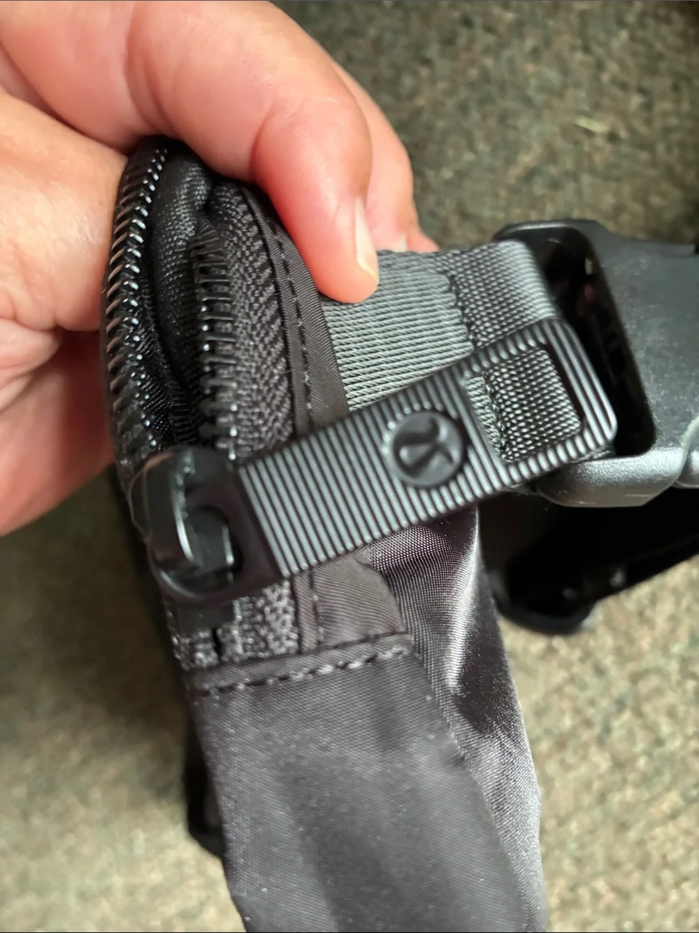 Black Crossbody Sling Bag Lululemon - like new